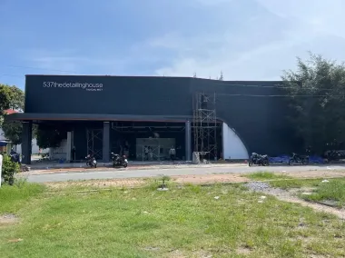 SHOWROOM Ô TÔ & DỊCH VỤ