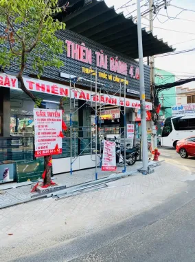 CỬA HÀNG BÁNH KEM